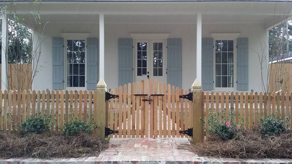 Wood Fence Company in Baton Rouge